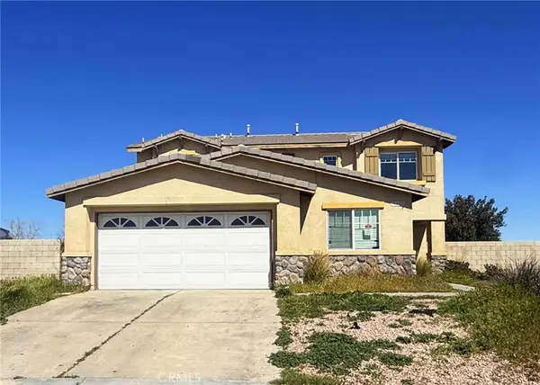 45572 Robinson Drive, Lancaster, CA 93535