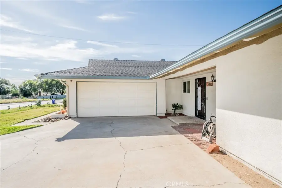 25940 Date, San Bernardino, CA 92404 - #2