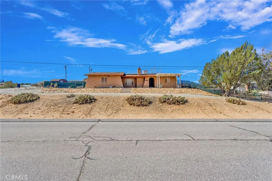 7929 Mono, Hesperia, CA 92345 - #2