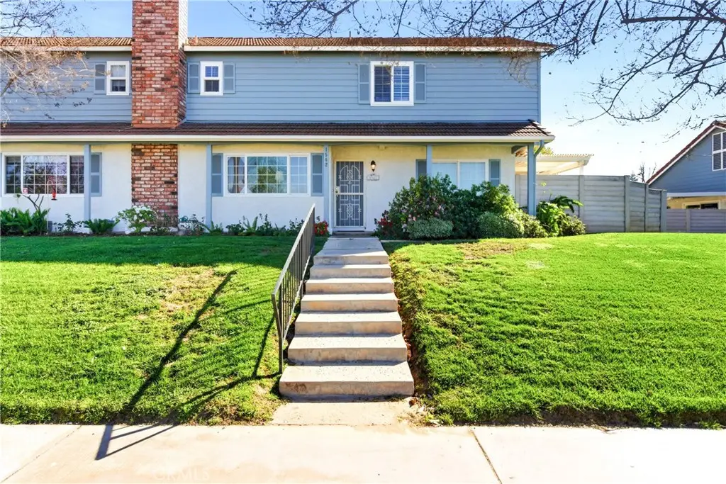 1562 E Citrus, Redlands, CA 92374 - #1