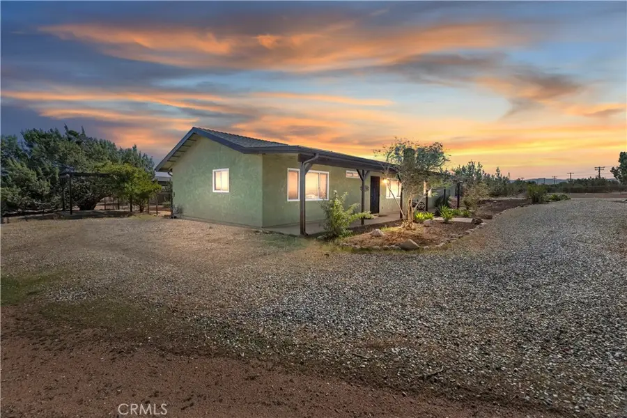 7215 Kourie Way, Oak Hills, CA 92344 - #3