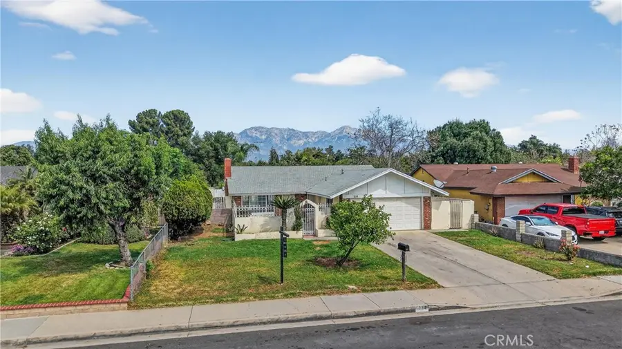 214 W Locust Street, Ontario, CA 91762 - #2