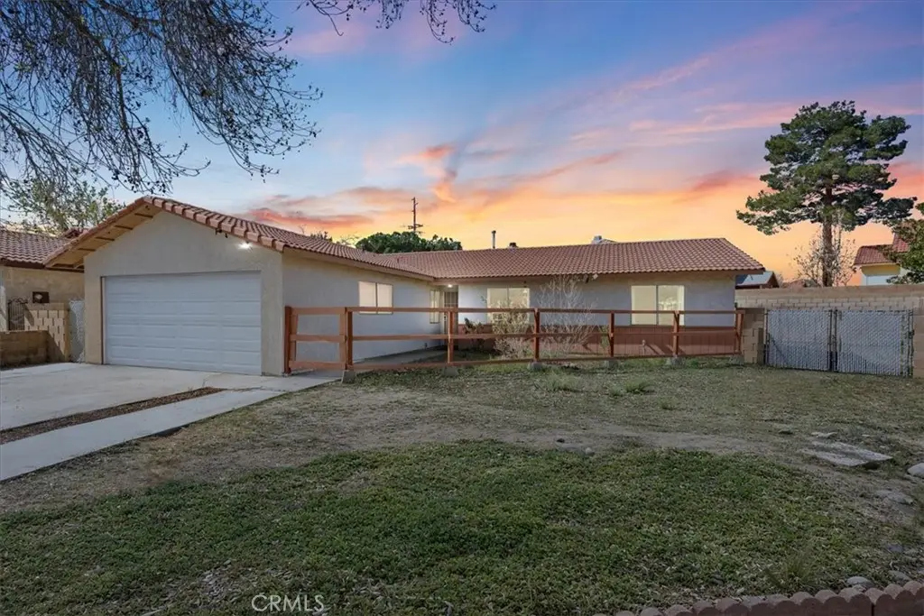 43601 Rembrandt, Lancaster, CA 93535 - #1