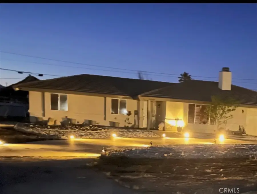 19388 Corwin, Apple Valley, CA 92307 - #2