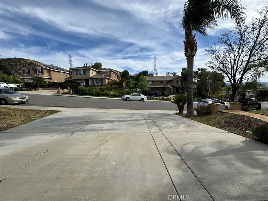 22219 Trinity Place, Santa Clarita, CA 91390 - #2