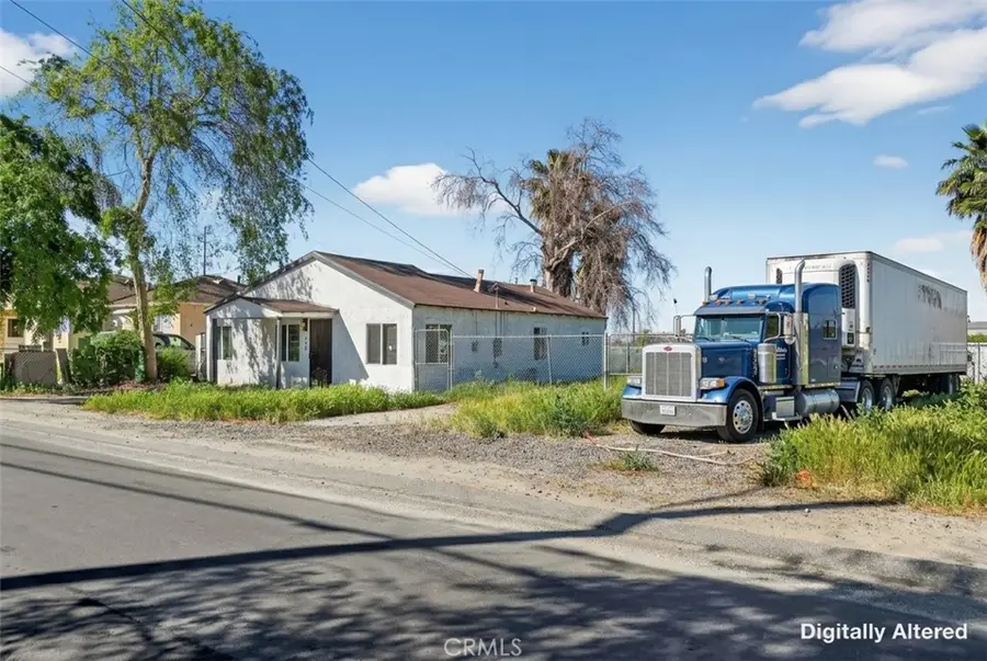 475 Transit Avenue, Riverside, CA 92507 - #2