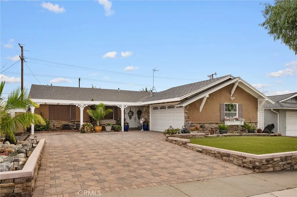 1406 Carey Avenue, Brea, CA 92821 - #1