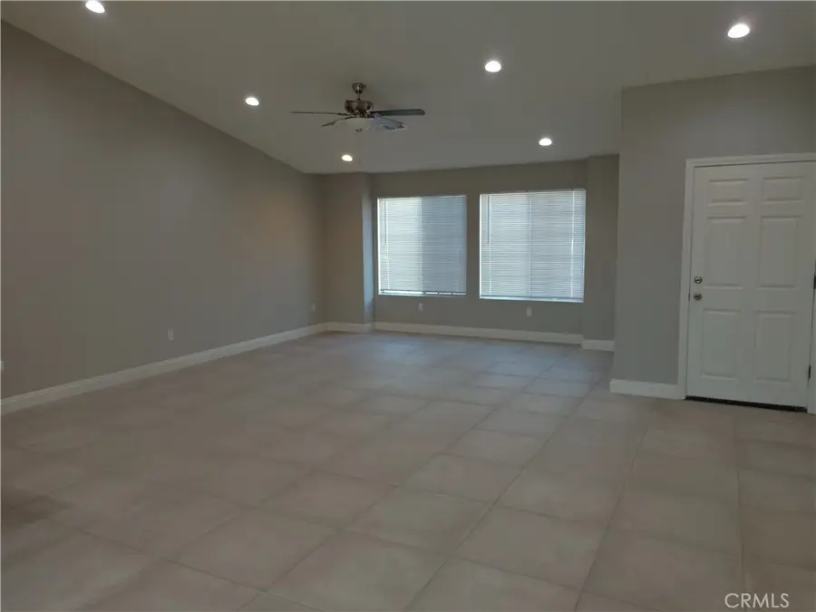 12744 Running Deer, Apple Valley, CA 92308 - #3