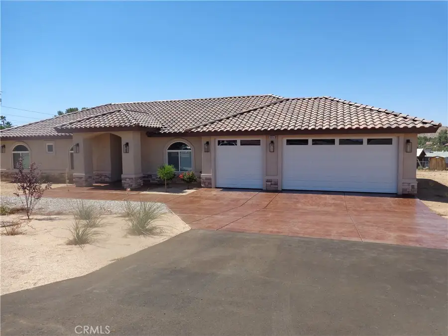 18255 Winnetka, Apple Valley, CA 92307 - #2
