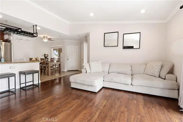 1980 Las Colinas Circle #308, Corona, CA 92879