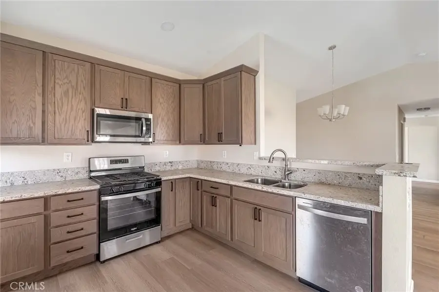 10878 Villa, Adelanto, CA 92301 - #3