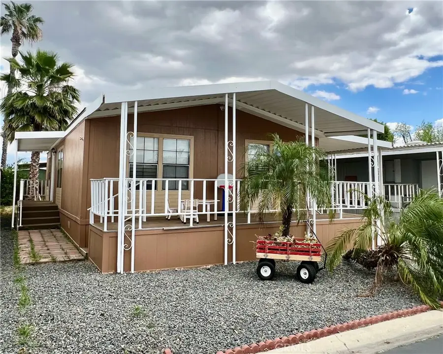 1150 N Kirby #75, Hemet, CA 92545 - #2