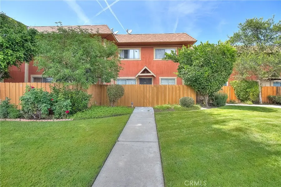 14265 Terra Bella St, Unit 32, San Fernando Valley, CA 91402 - #2