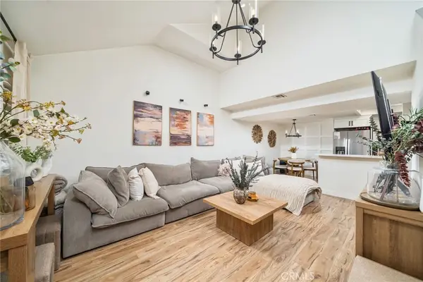 435 W 9th Street #A6, Upland, CA 91786