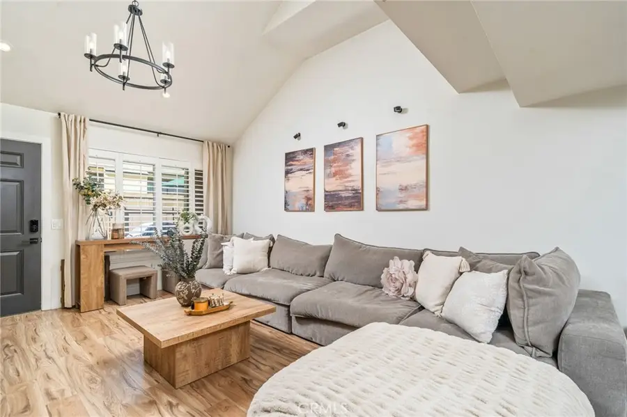 435 W 9th Street #A6, Upland, CA 91786 - #3