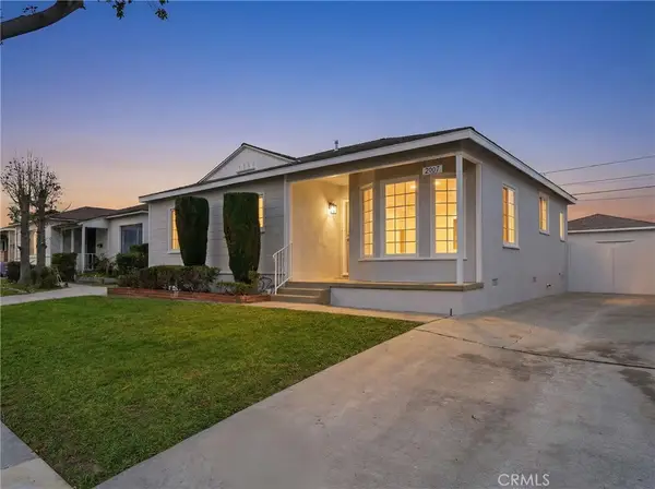 2917 Del Amo Boulevard, Lakewood, CA 90712