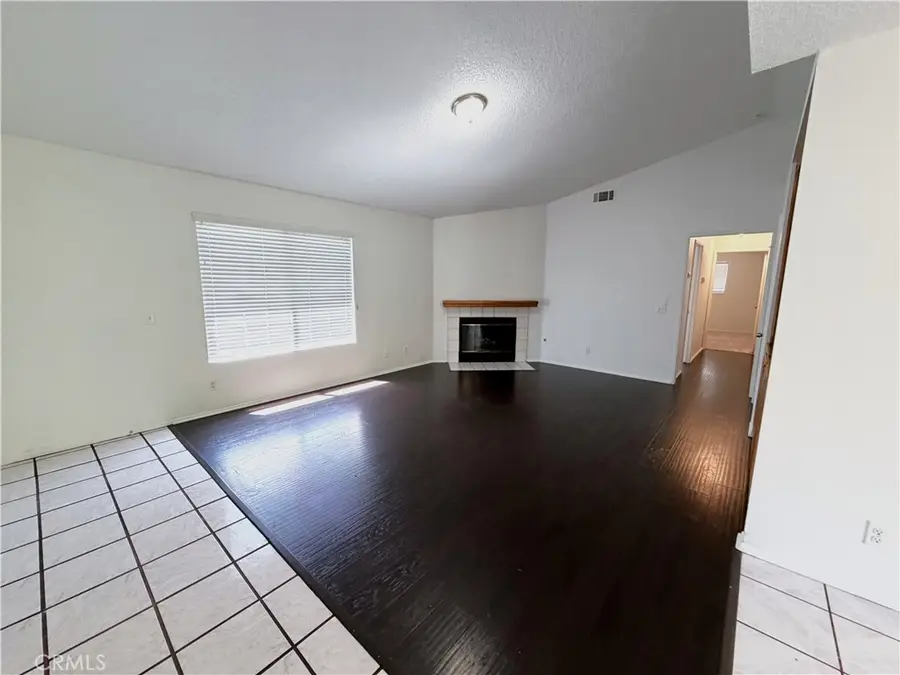 2878 Acacia Avenue, San Bernardino, CA 92405 - #3