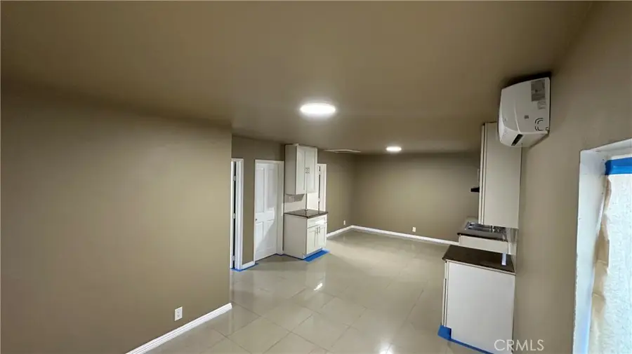 802 E 111th, Los Angeles, CA 90059 - #3