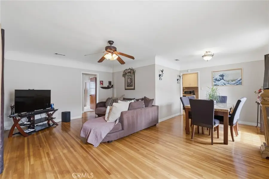 12752 Cowley, Downey, CA 90242 - #2