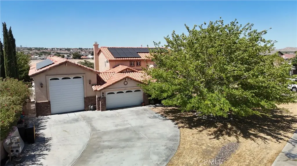 19006 Ivanpah Way, Apple Valley, CA 92308 - #1