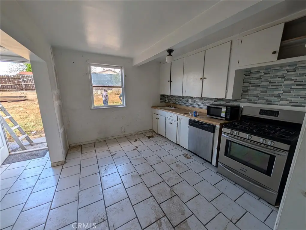 1001 W Heald, Lake Elsinore, CA 92530 - #1