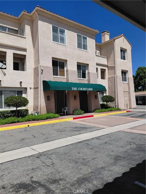 130 S Barranca Street S #206, West Covina, CA 91791