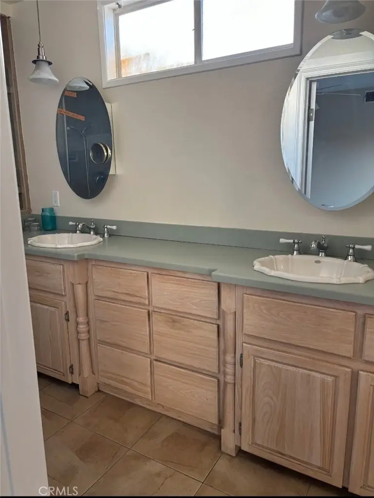 4751 Newberry, Riverside, CA 92507 - #3