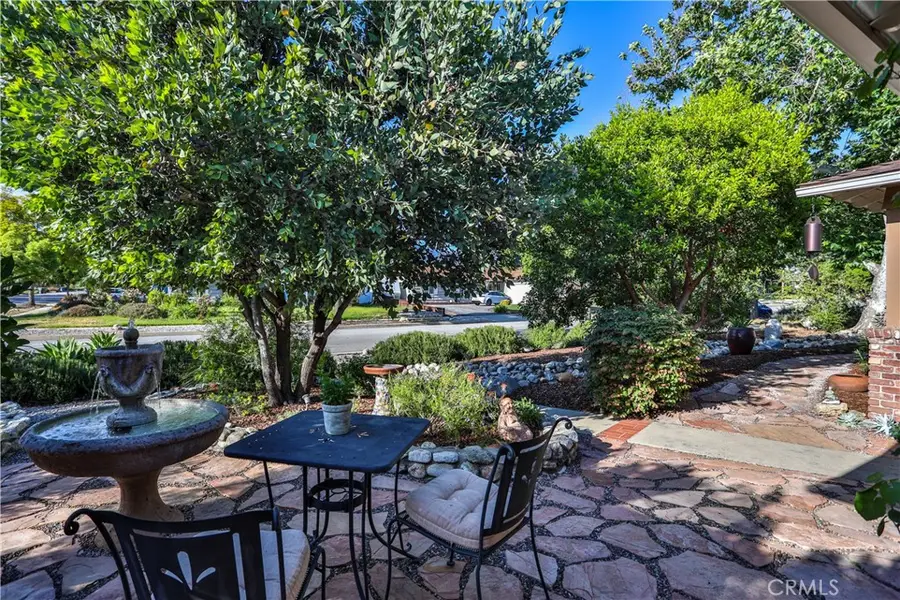 1192 Briarcroft Road, Claremont, CA 91711 - #3