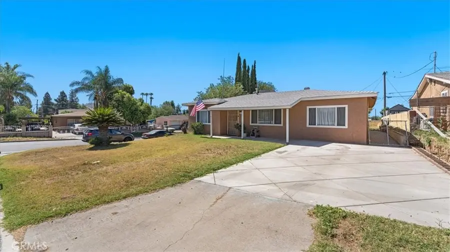 5654 Raye, Jurupa Valley, CA 92509 - #2