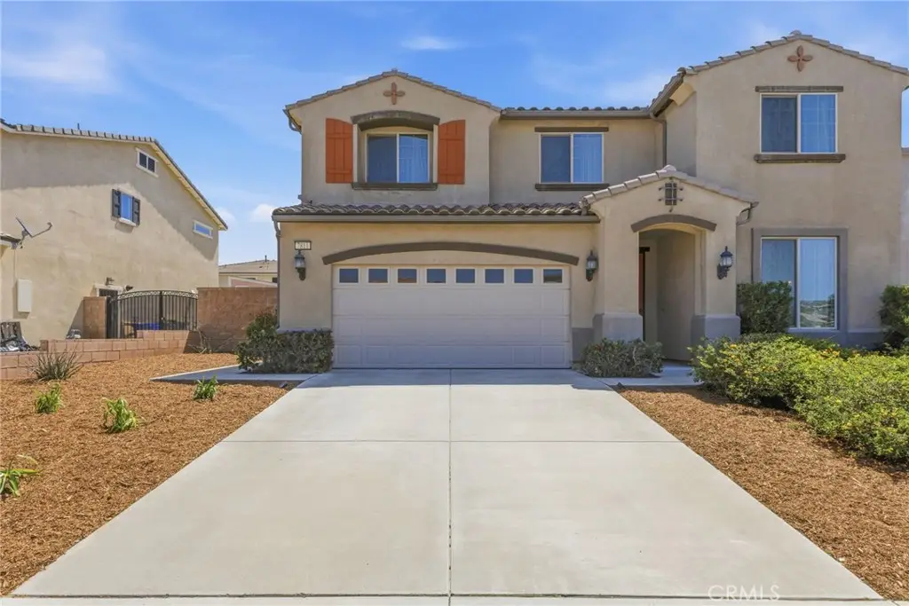 7811 Calisia, Fontana, CA 92336 - #1