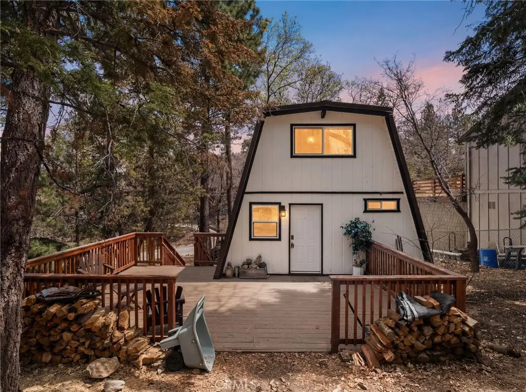 1323 Silverado, Big Bear City, CA 92314 - #1