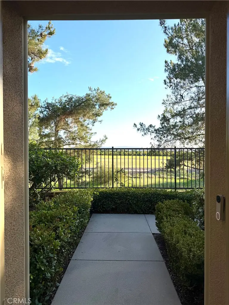 52 Scarlet Bloom, Irvine, CA 92618 - #3