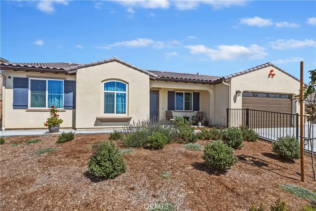 1560 Foothill Drive, Banning, CA 92220 - #1
