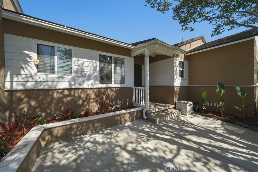 824 N Redondo E E, Anaheim, CA 92801 - #3