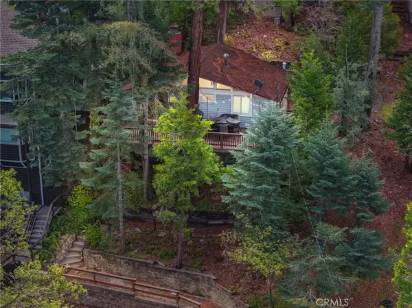 535 Sunderland Court, Lake Arrowhead, CA 92352
