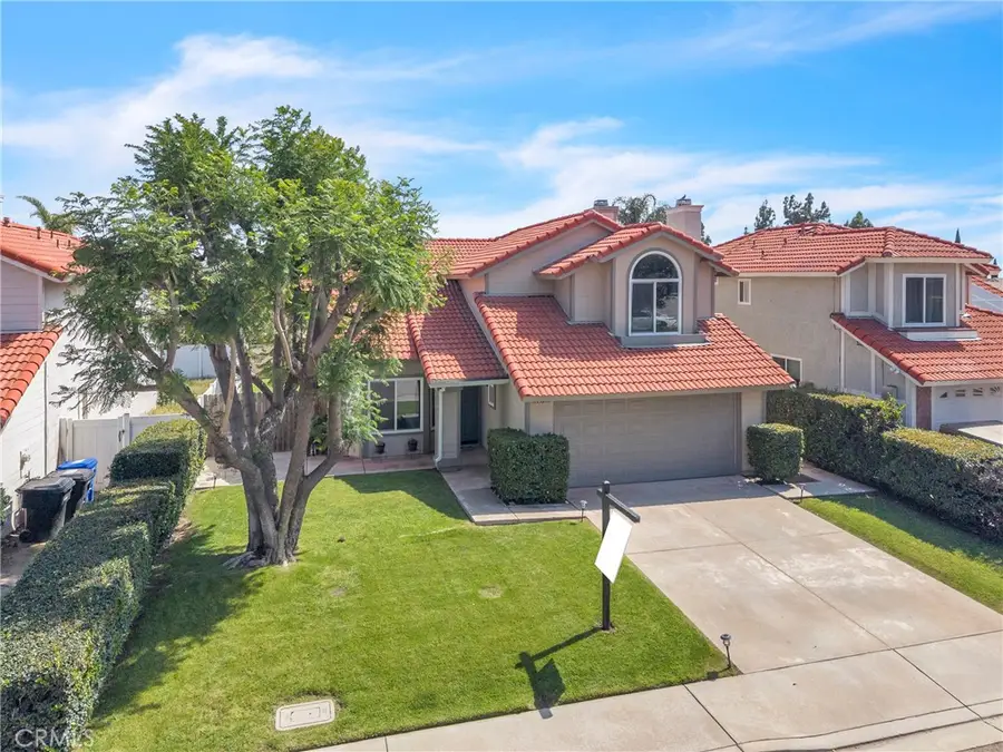16933 Farwell, Fontana, CA 92336 - #3