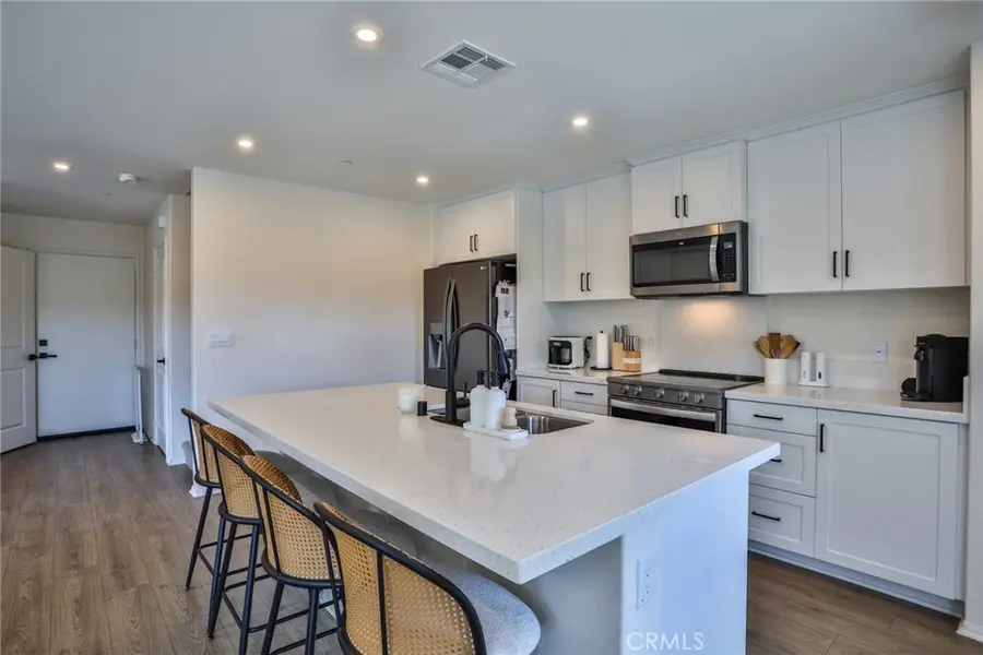 6932 Sierra Vista #5, Fontana, CA 92336 - #2