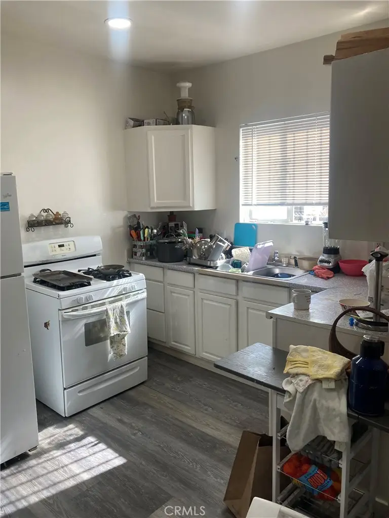 336 W 11th, San Bernardino, CA 92410 - #3