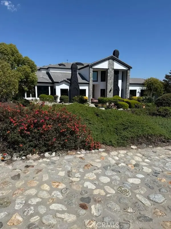 3742 Hollins, Claremont, CA 91711