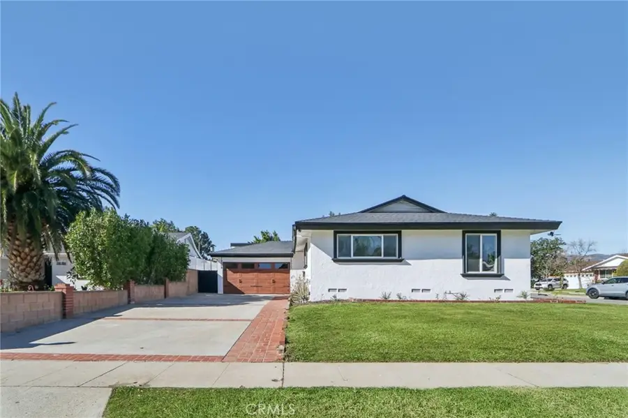 10007 Debra Avenue, North Hills, CA 91343 - #2