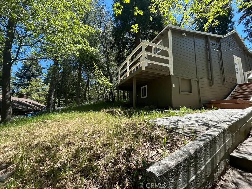 22951 Redwood, Crestline, CA 92325 - #1