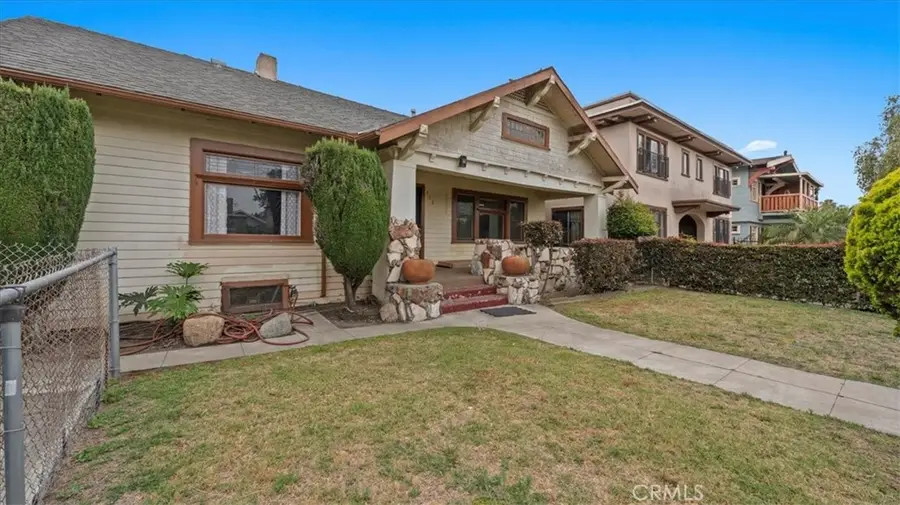 872 W 47th Street, Los Angeles, CA 90037 - #2