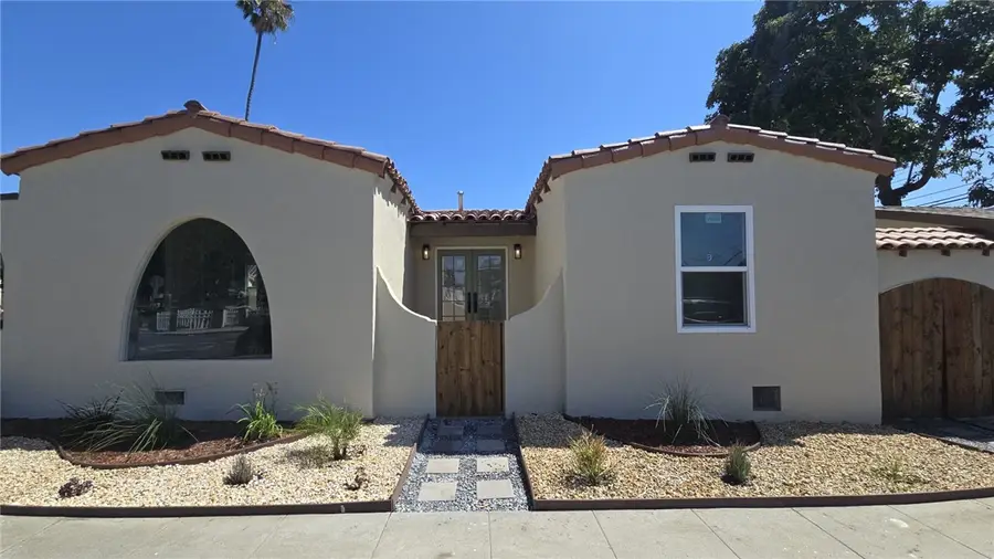 2391 Fashion Ave, Long Beach, CA 90810 - #3