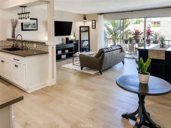 3609 E 2nd St #205, Long Beach, CA 90803