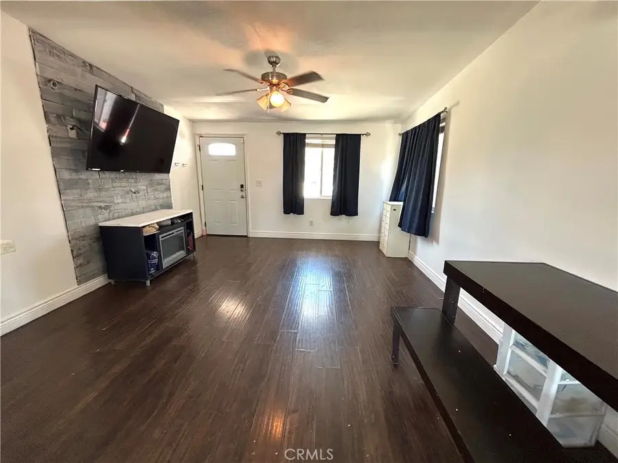 18522 7th, Bloomington, CA 92316 - #3
