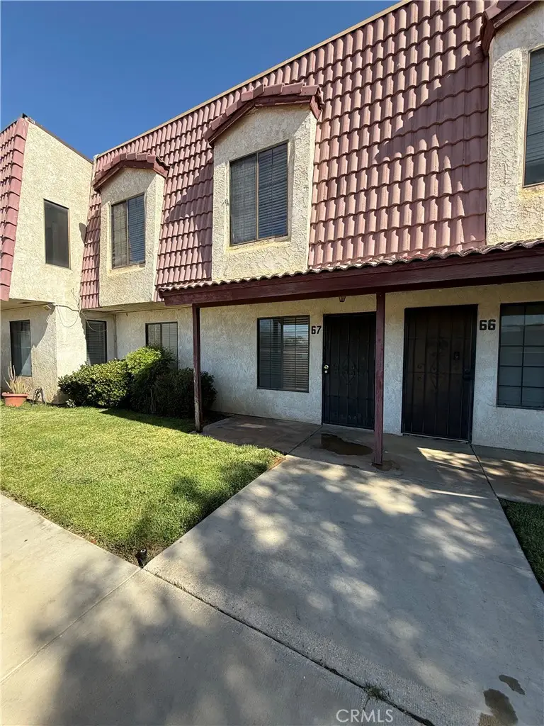 2260 E Ave Q4, Palmdale, CA 93550 - #1