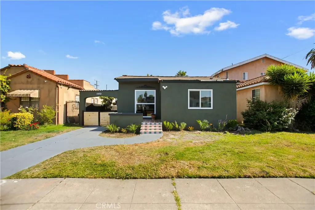 1452 W 61st, Los Angeles, CA 90047 - #1