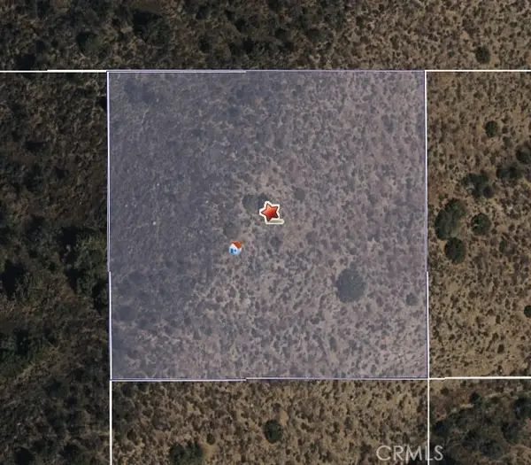 88 Vic Ave M-8, Palmdale, CA 93551