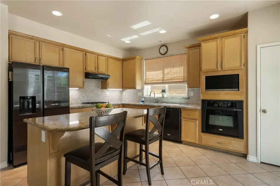 30511 Corsica, Castaic, CA 91384 - #2