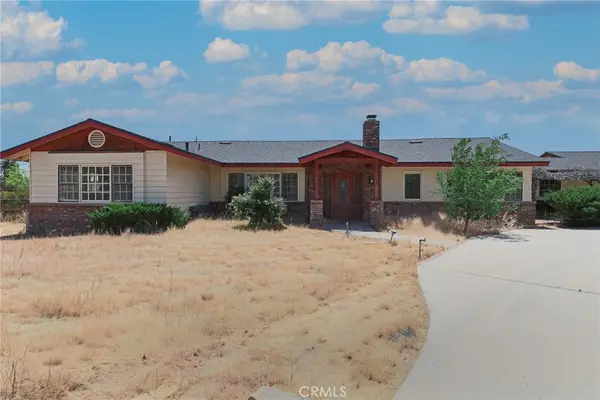 15100 Pocahantas, Apple Valley, CA 92307